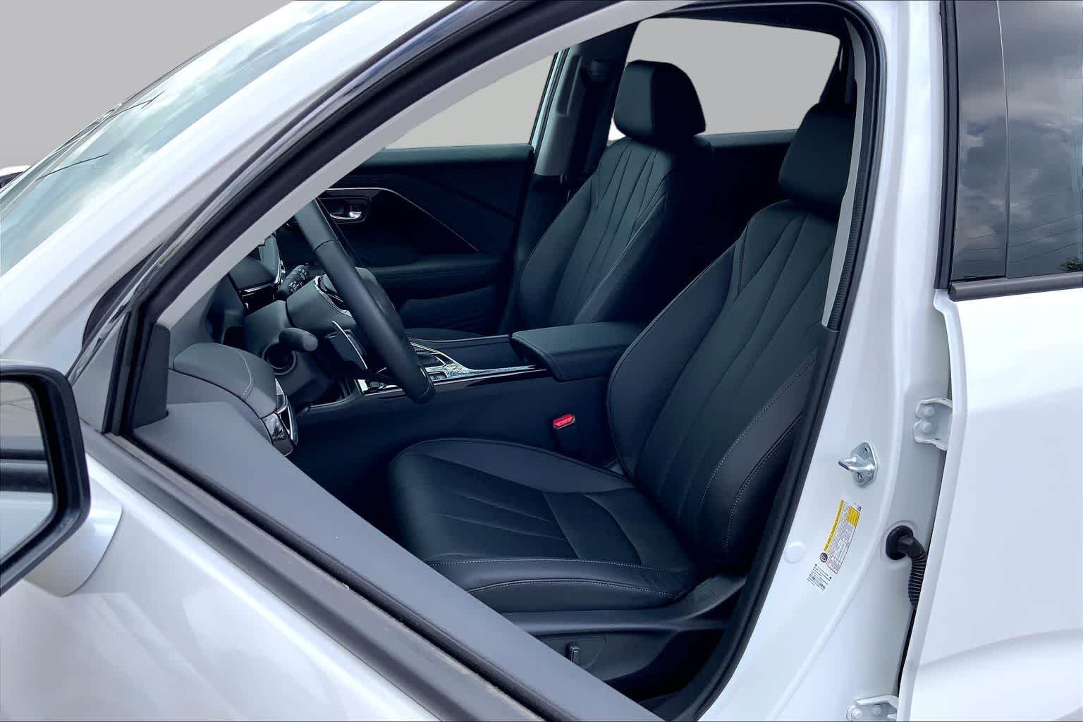 New 2026 Platinum White Pearl Acura  image 18