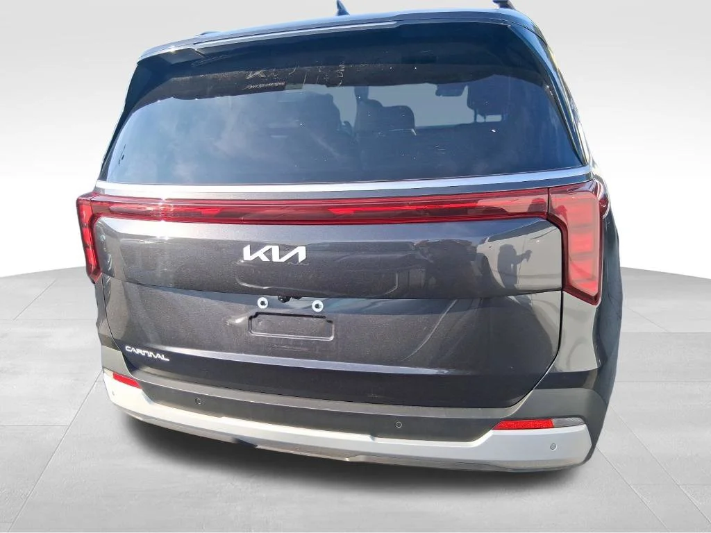 Certified Used 2026 Gray Kia EX image 4