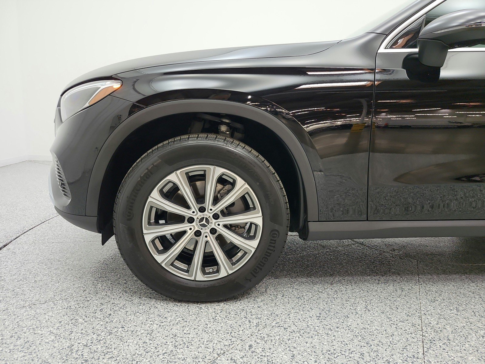 Certified Used 2026 Black Mercedes-Benz GLC 300 SUV image 21