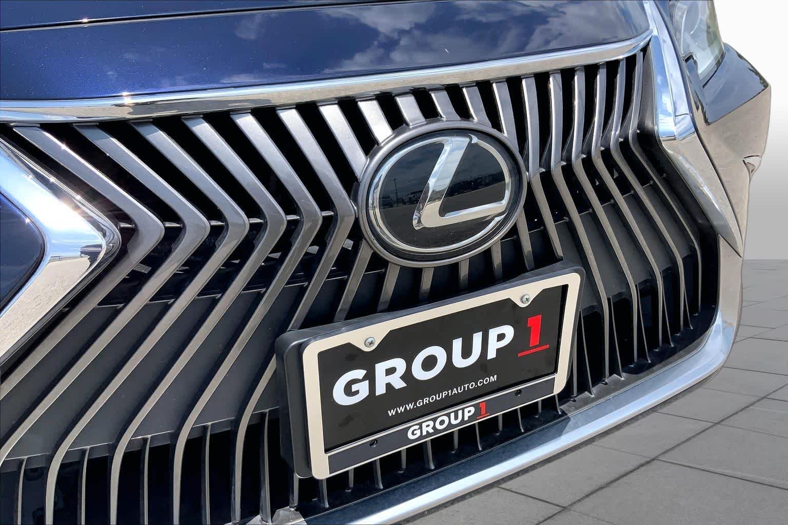 Used 2019 Nightfall Mica Lexus  image 29
