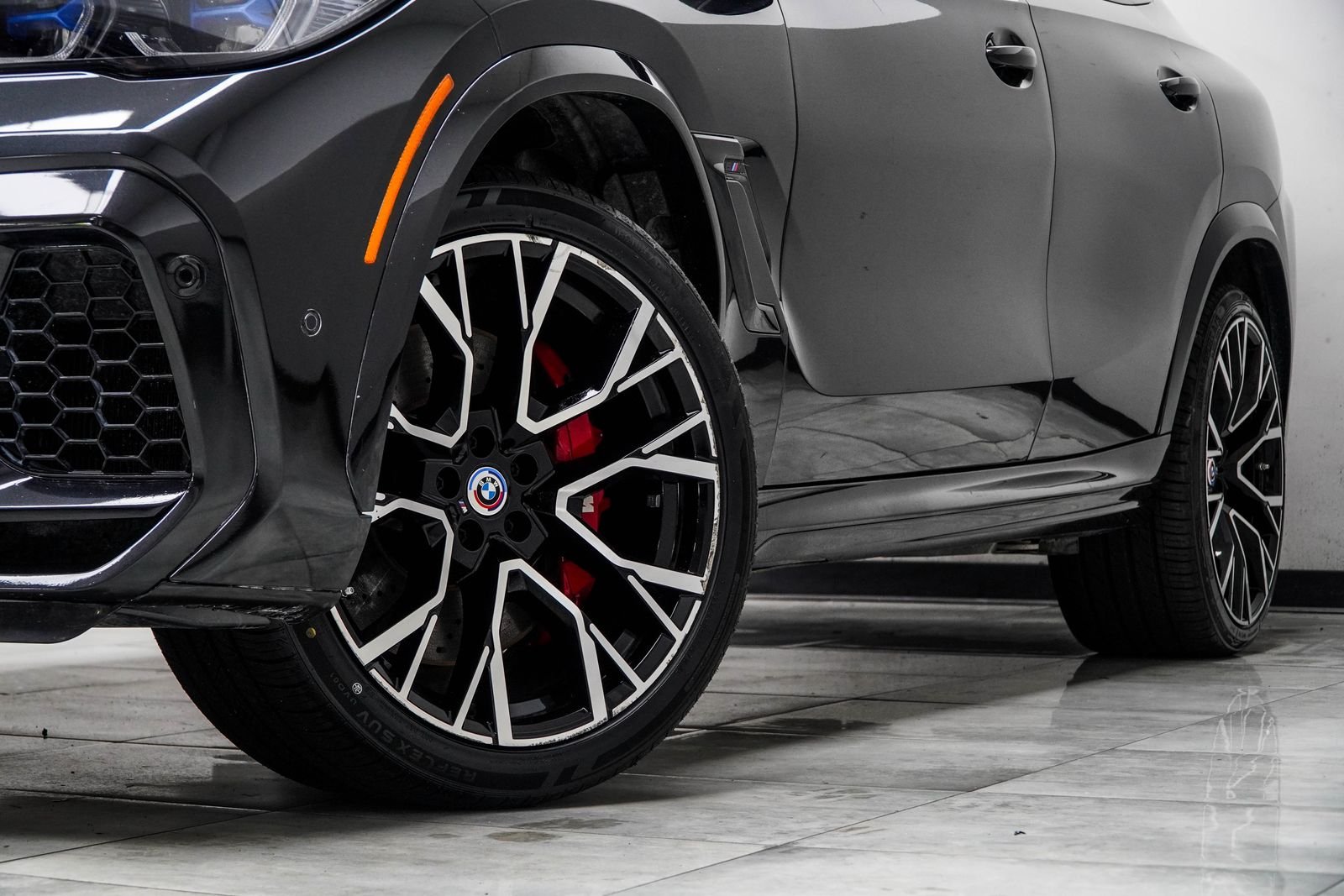 Used 2023 Black BMW Base image 3