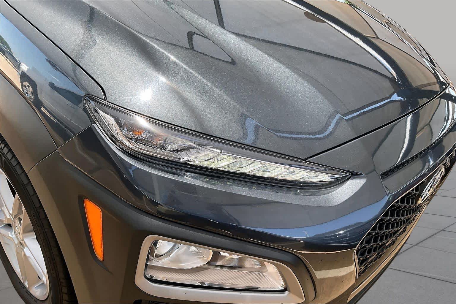 Used 2021 Thunder Gray Hyundai SE image 26