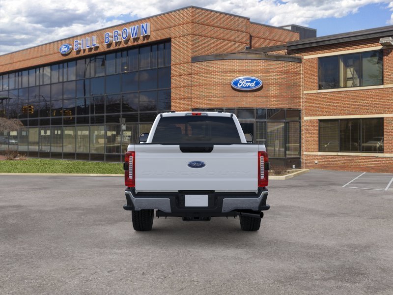 New 2026 Oxford White Ford XLT image 5