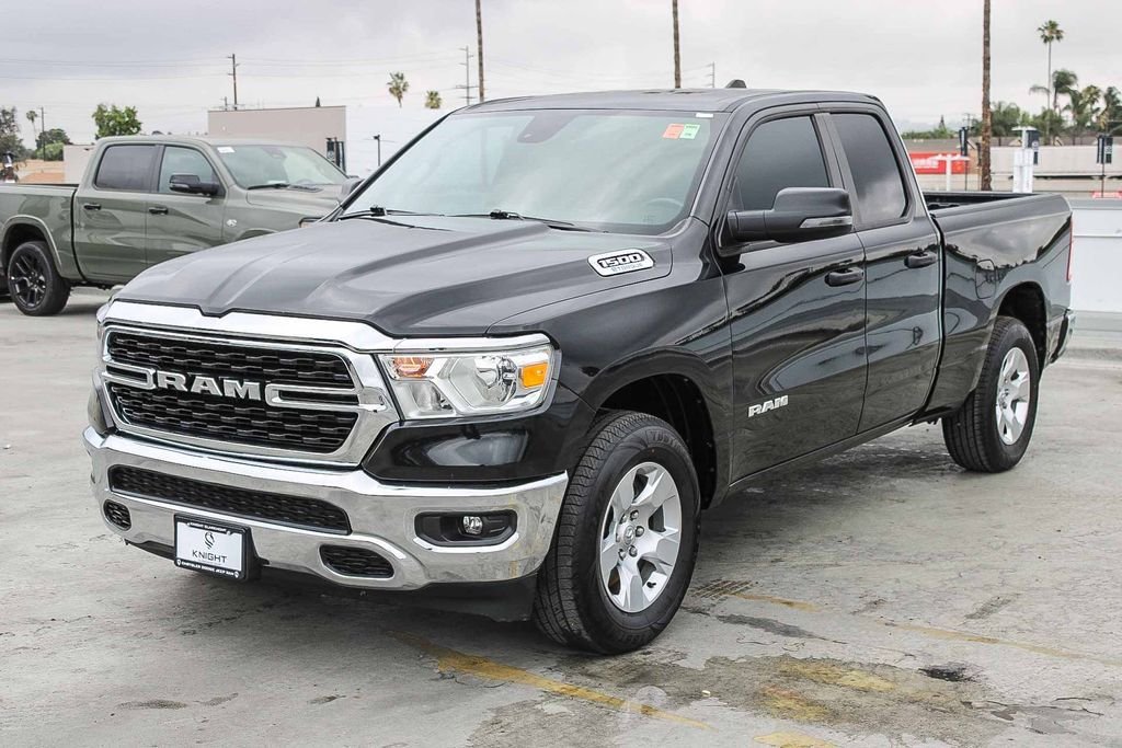 Used 2023 Diamond Black Ram Big Horn/Lone Star image 4