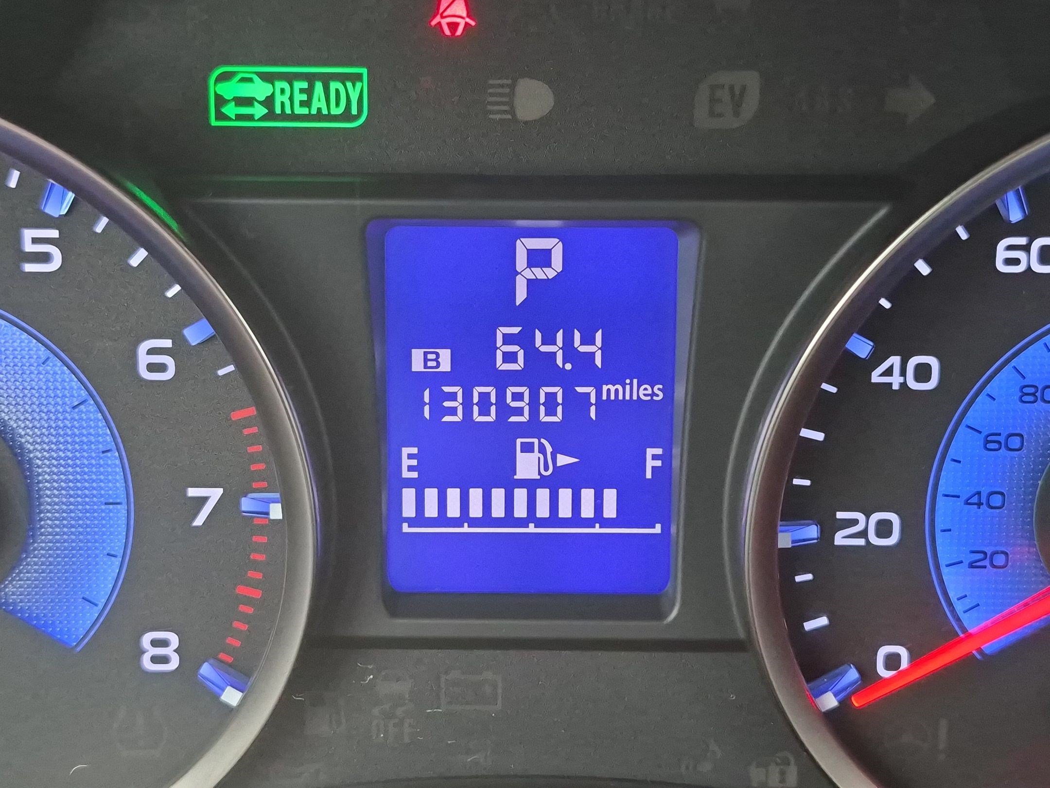 Used 2014 Quartz Blue Pearl Subaru 2.0i Hybrid image 21