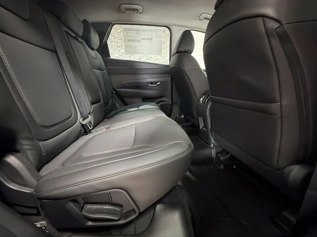 New 2026 Phantom Black Hyundai SEL Plus image 13