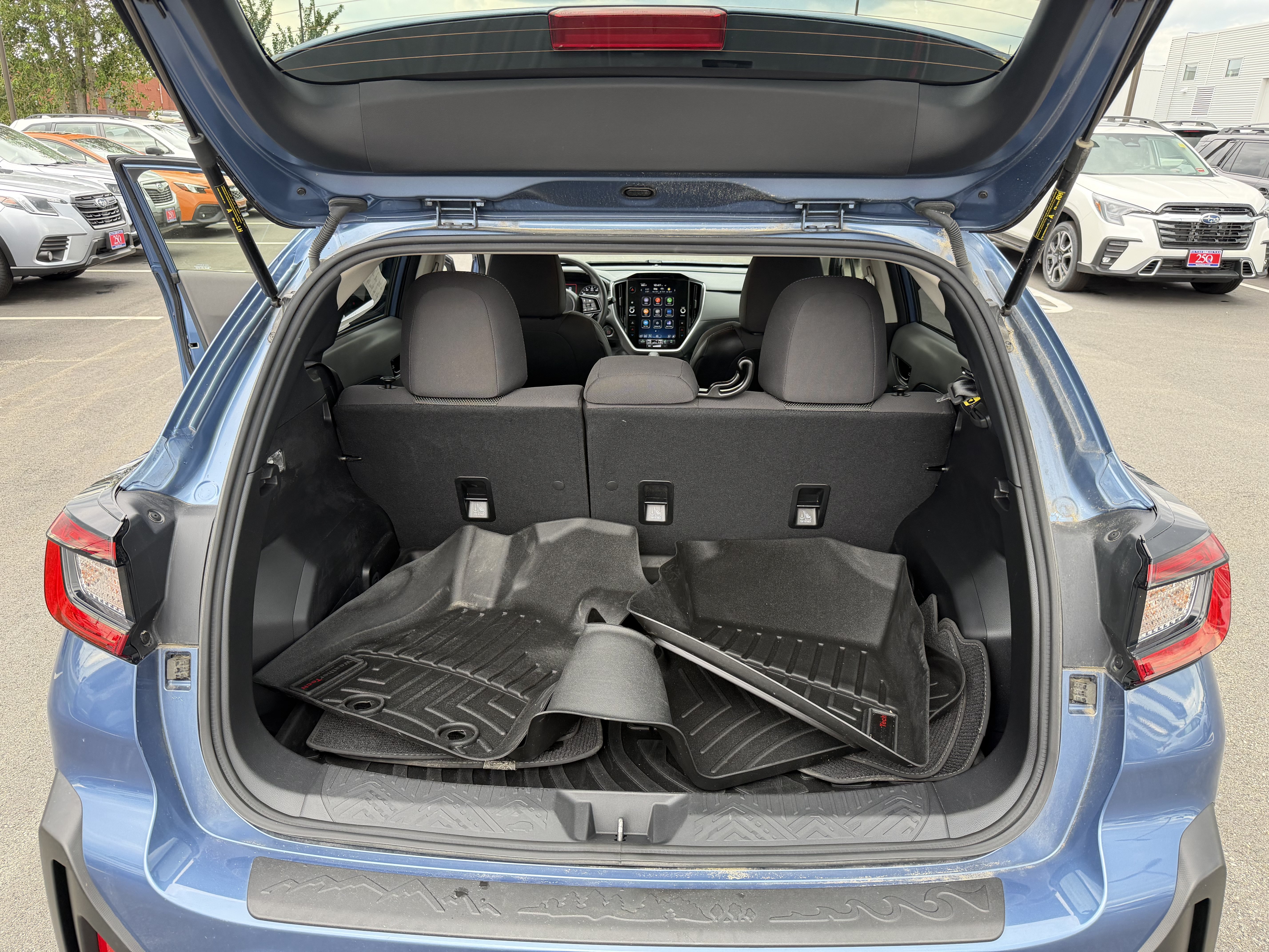Used 2024 Horizon Blue Pearl Subaru Premium image 19