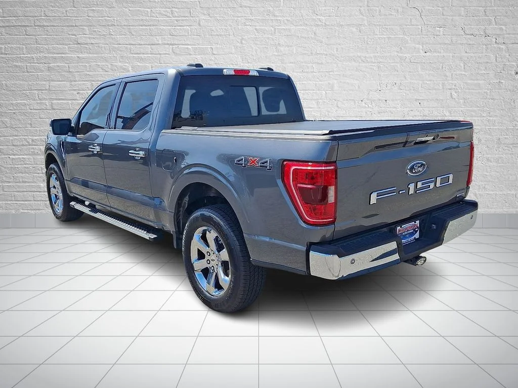 Used 2023 Gray Metallic Ford XLT image 6