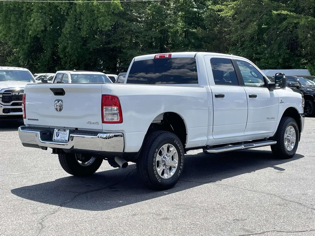 Used 2023 White Ram Big Horn image 9