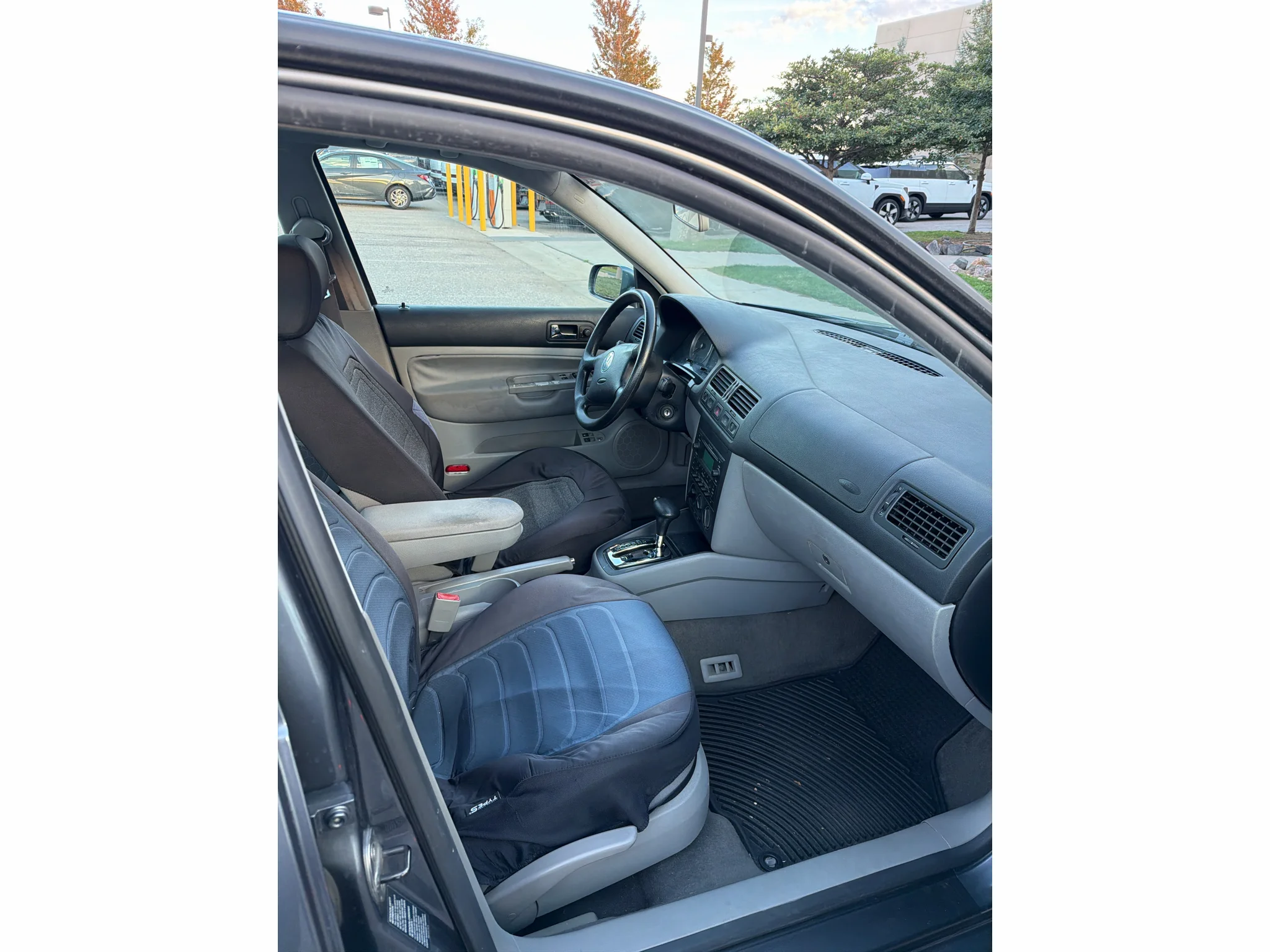 Used 2004 Brown Volkswagen GLS TDI image 7