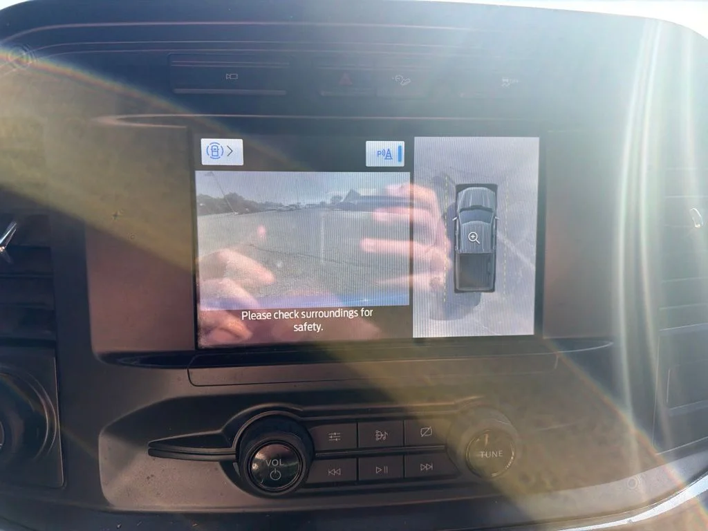 Used 2021 Blue Ford XL image 14