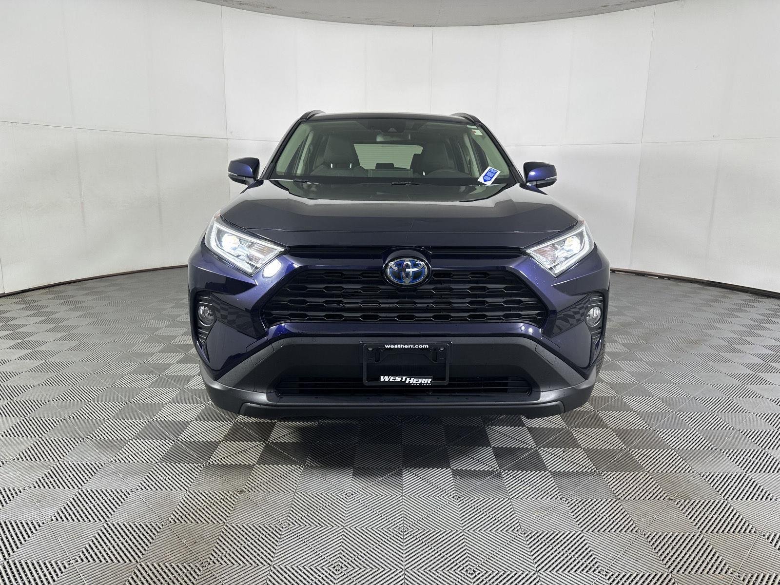 Used 2019 Blueprint Toyota XLE image 10