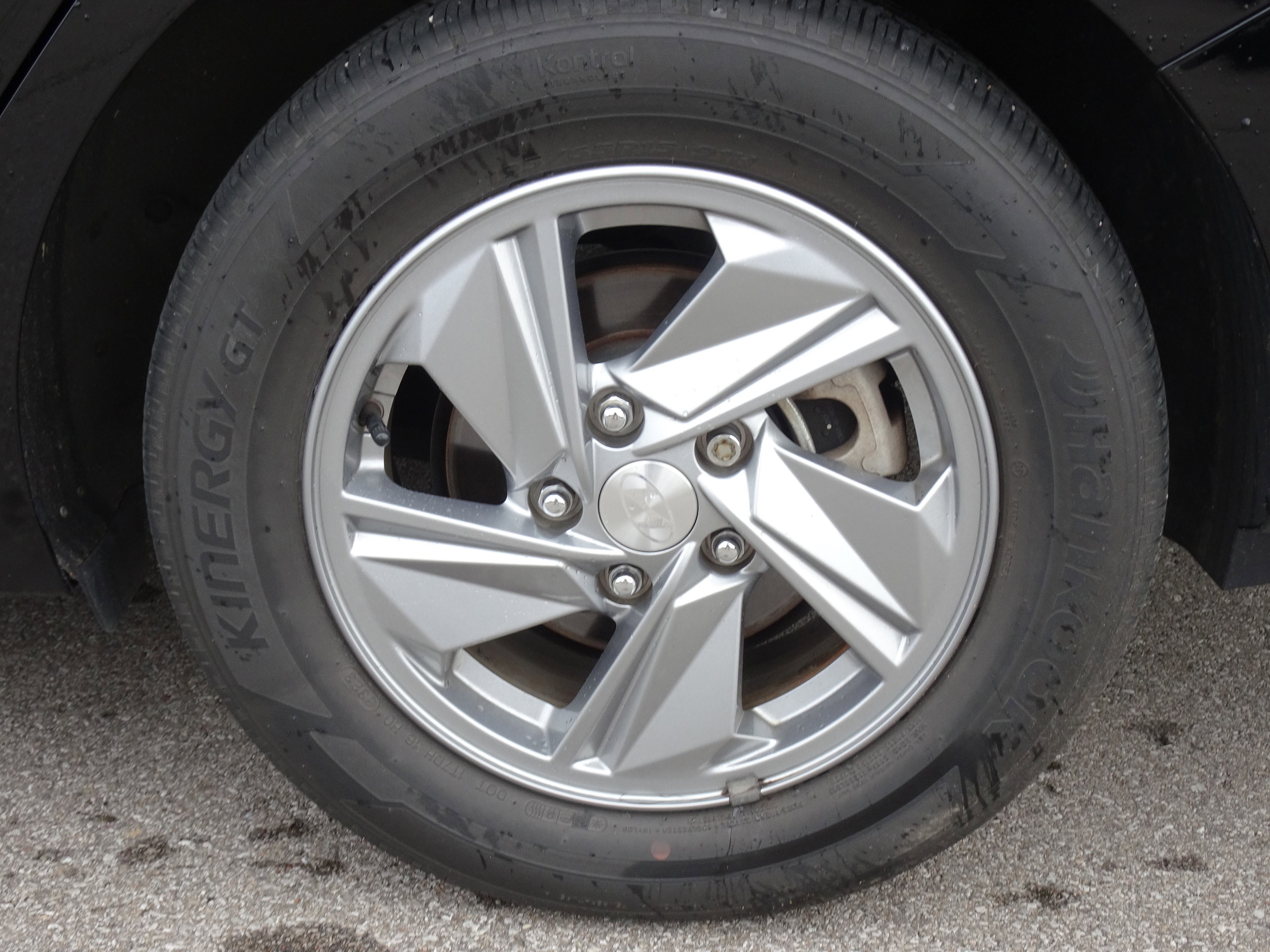 Certified Used 2024 Abyss Black Hyundai SE image 23