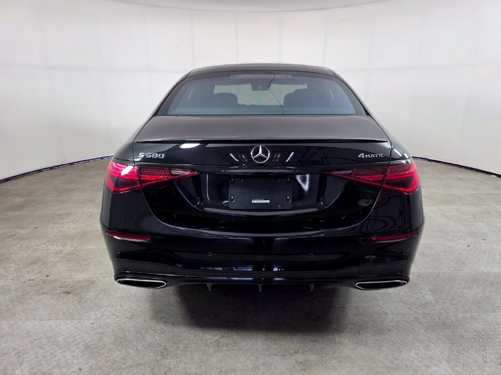 Certified Used 2022 Black Mercedes-Benz S 580 image 5
