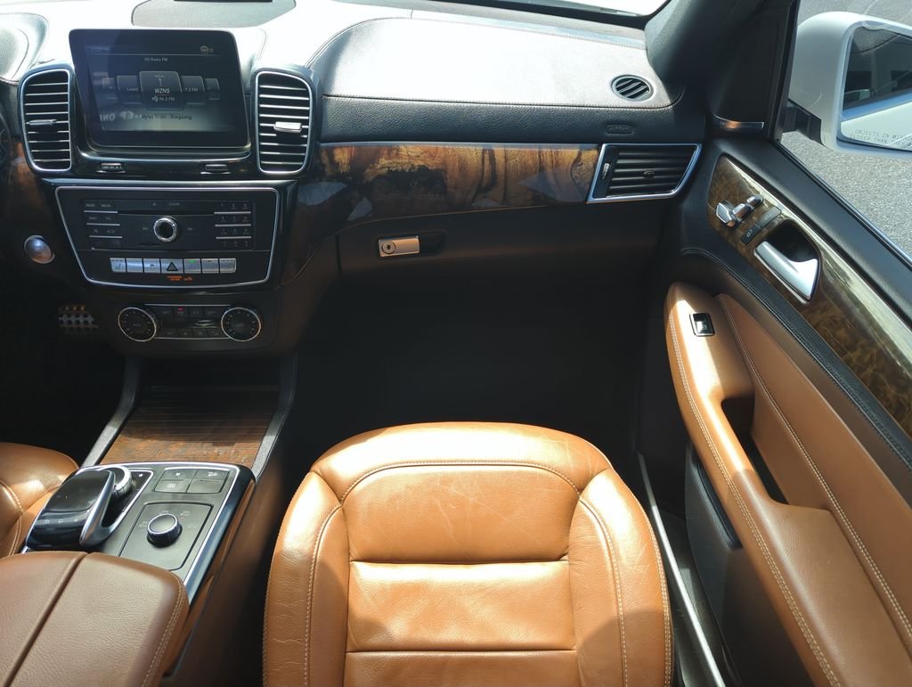 Used 2016  Mercedes-Benz GLE 400 image 15