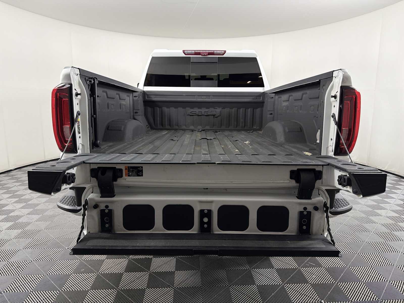 Used 2023 Summit White GMC AT4 image 17