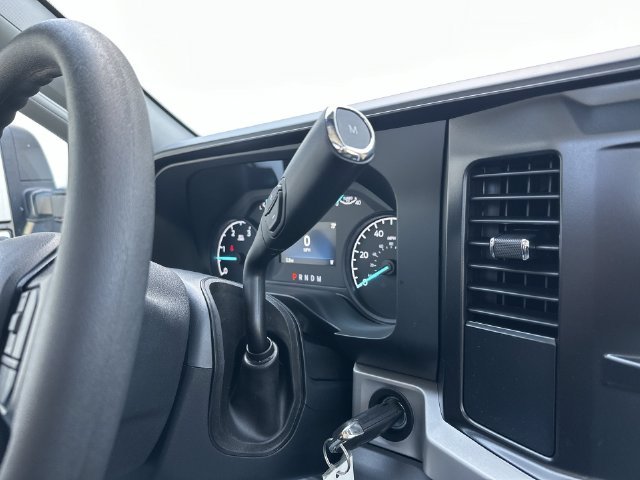 New 2026 Oxford White Ford F-250® XL image 29