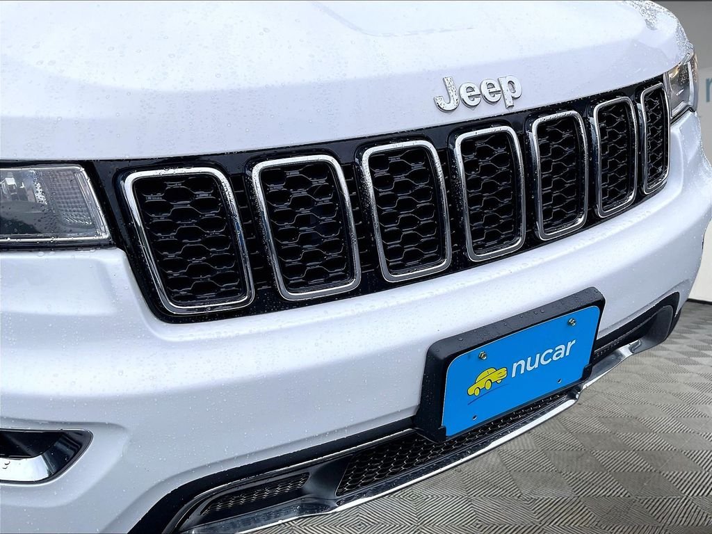 Used 2020 Bright White Clearcoat Jeep Limited image 32