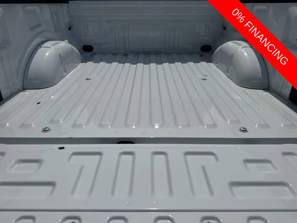 New 2026 Oxford White Ford XLT image 18