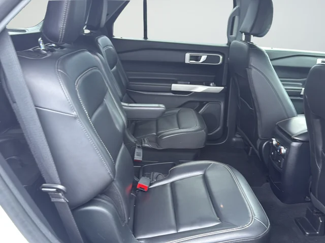 Used 2021 White Ford XLT image 11