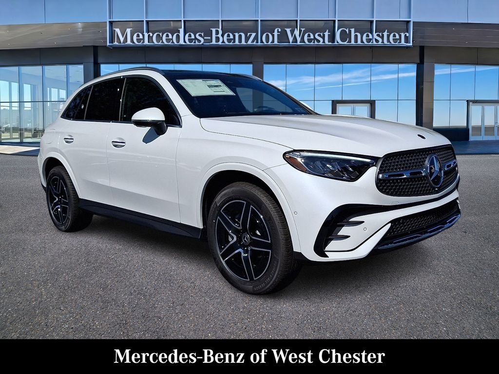 2027 Mercedes-Benz GLC 300 AWD 4MATIC® photo 1