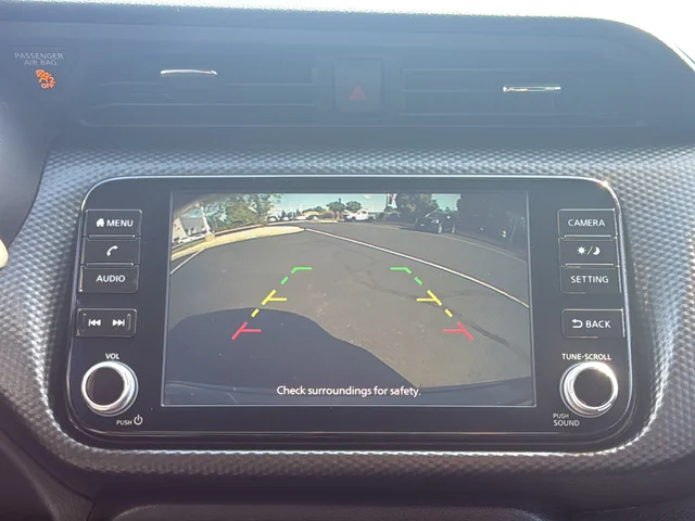 Used 2022 Gray Nissan SV image 15