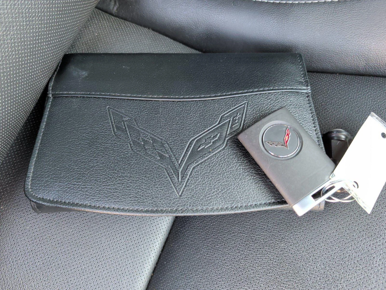 Used 2019 Blade Silver Metallic Chevrolet 2LT image 37