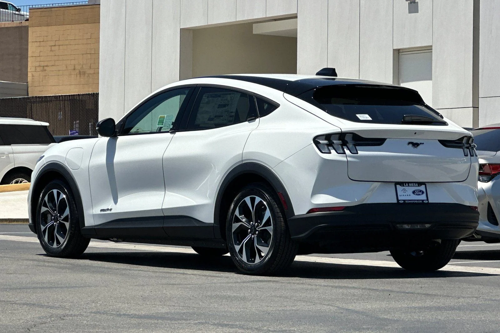 New 2026 White Ford Select image 5