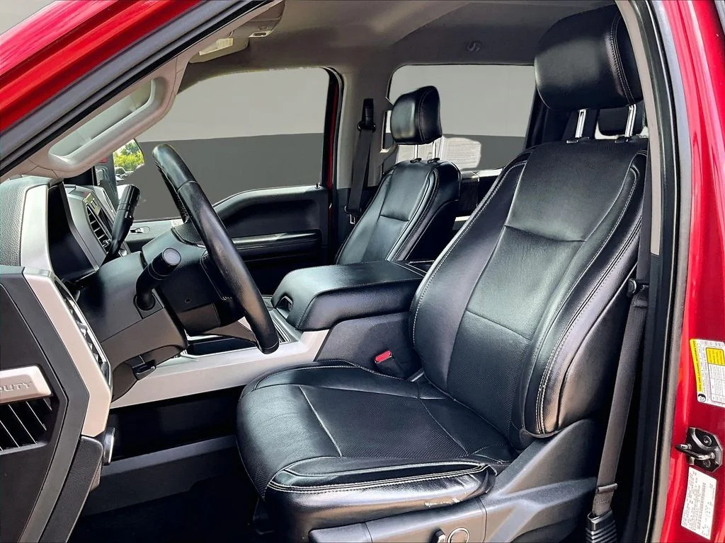 Used 2017 Red Ford Lariat image 25