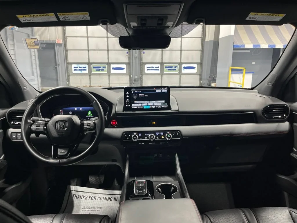 2025 Honda Pilot Black Edition - Photo 72