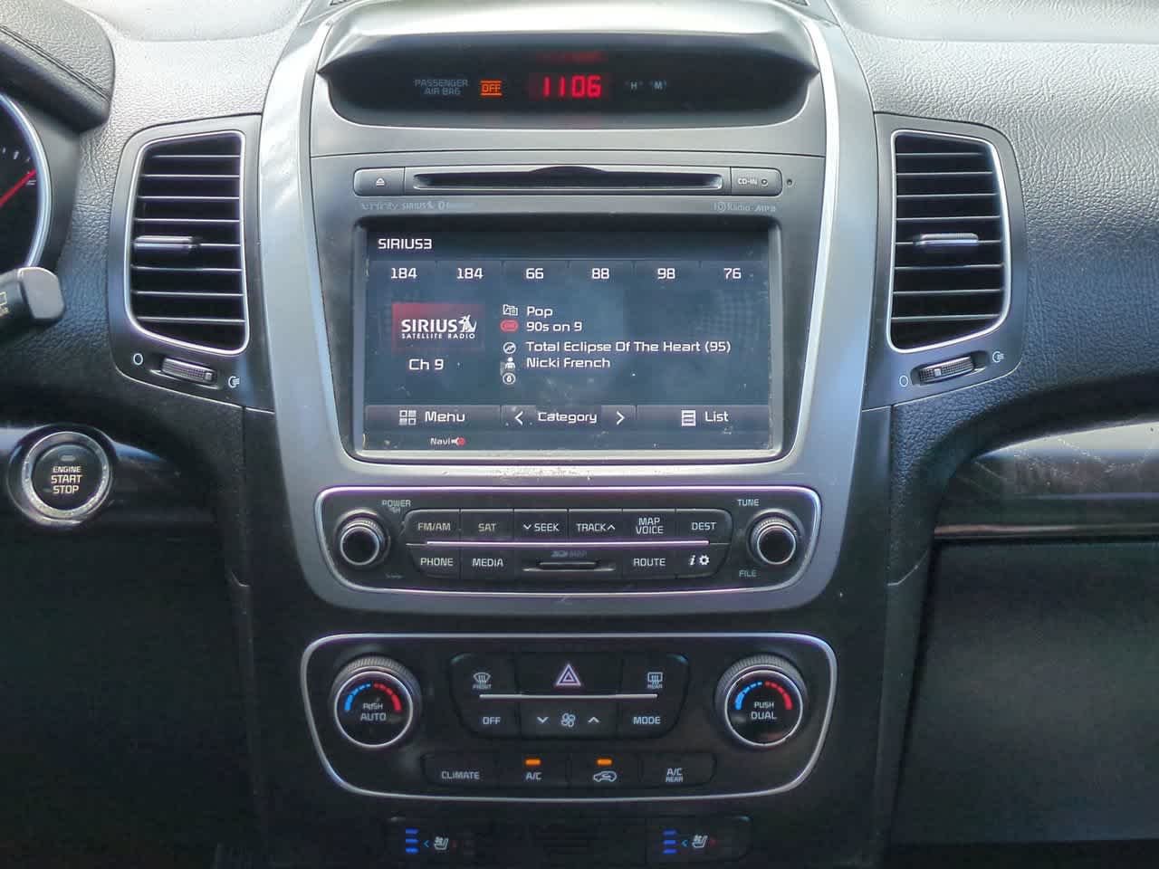 Used 2015 Titanium Silver Kia SX image 18