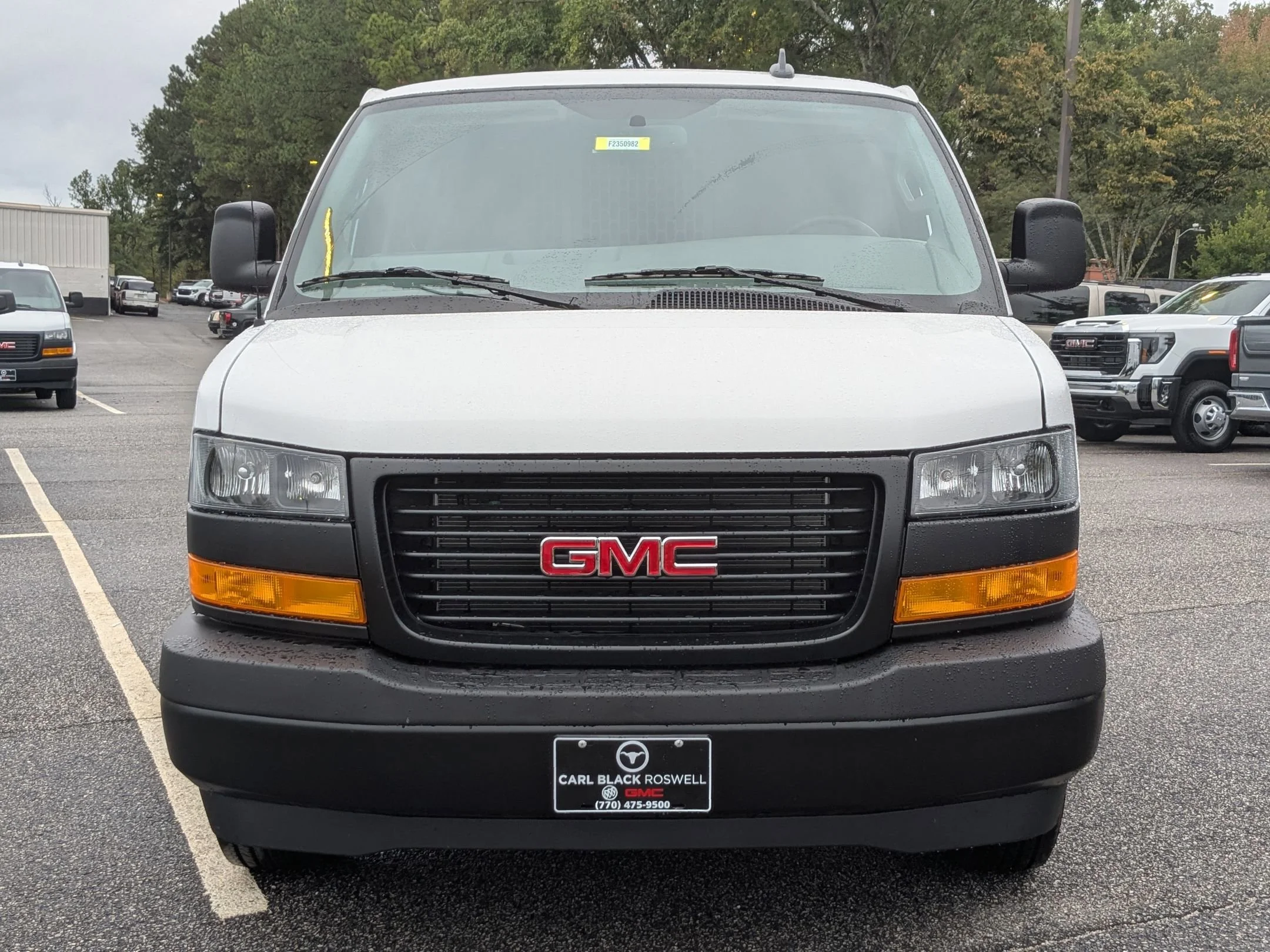 New 2025 Summit White GMC Work Van image 8