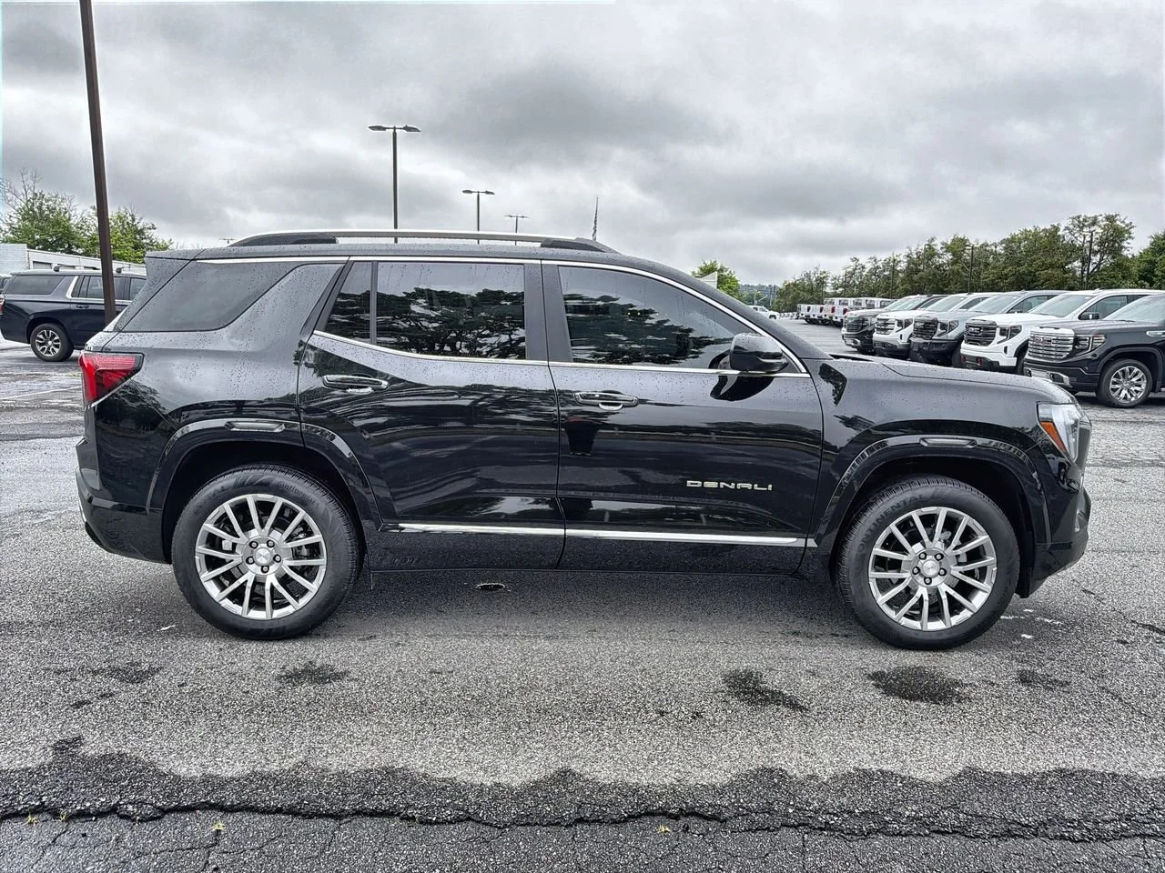 Used 2026 Ebony Twilight Metallic GMC Denali image 9