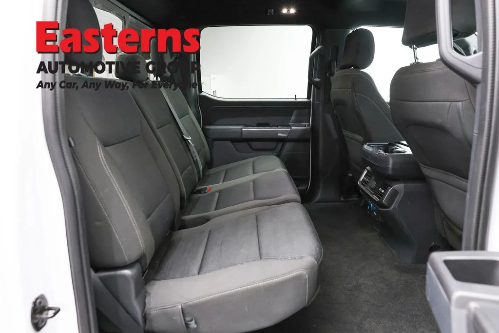 Used 2023 White Ford XLT image 25