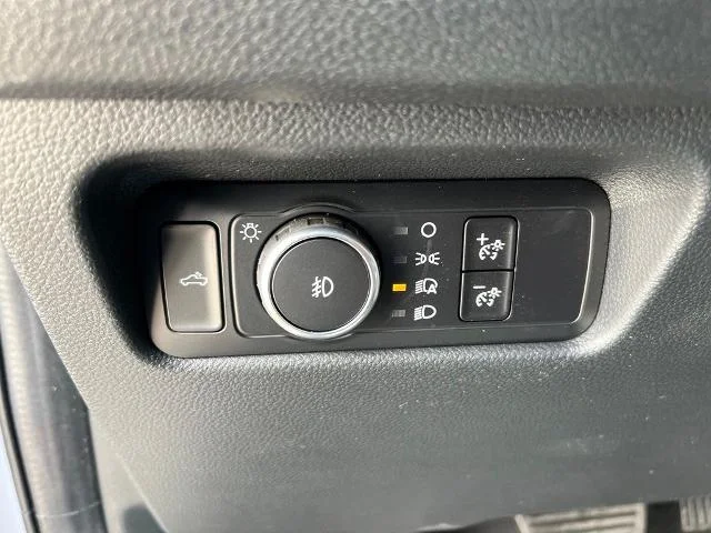 New 2026 Avalanche Ford XLT image 41