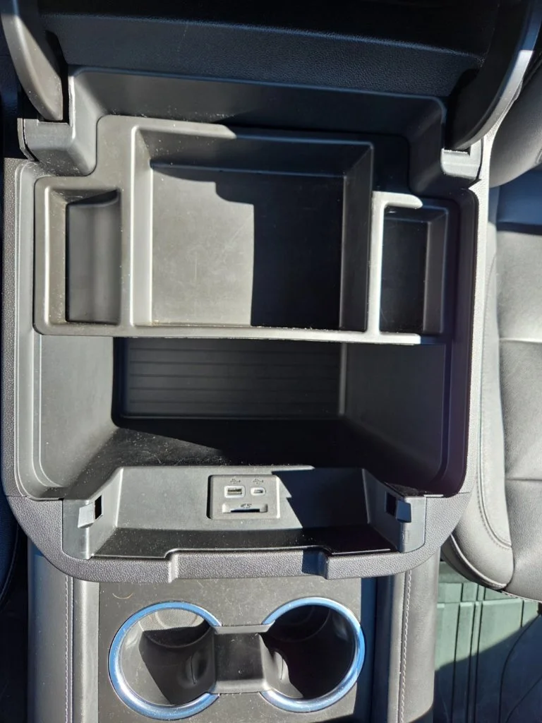 Used 2021 Gray Chevrolet Z71 image 28
