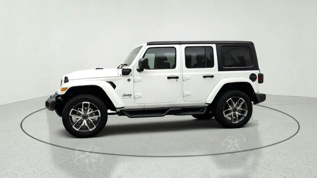 Used 2024 Bright White Clearcoat Jeep Sport S 4x4 w/ Convenience Group & Black Hard Top image 8
