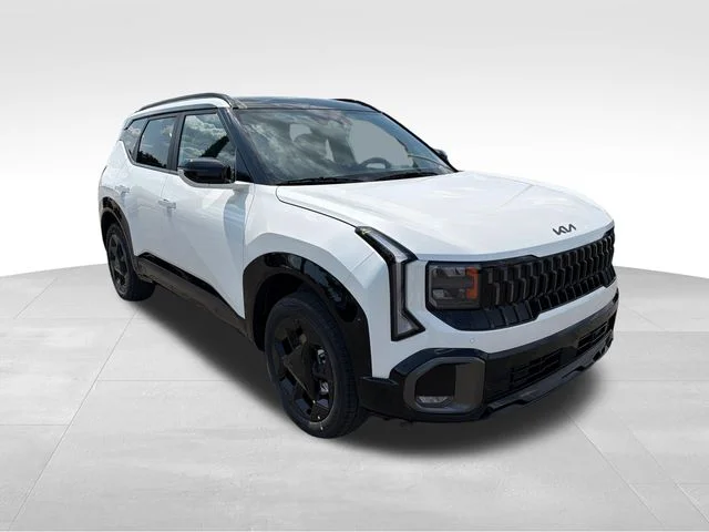 New 2027 White Kia X-Line S image 1