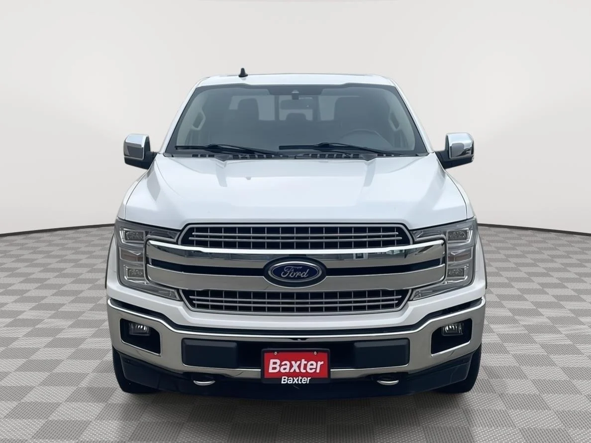 Used 2019 White Platinum Metallic Tri-Coat/Stone Gray Ford LARIAT image 8