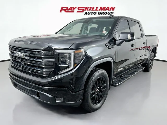 Used 2024 Black GMC Elevation image 3