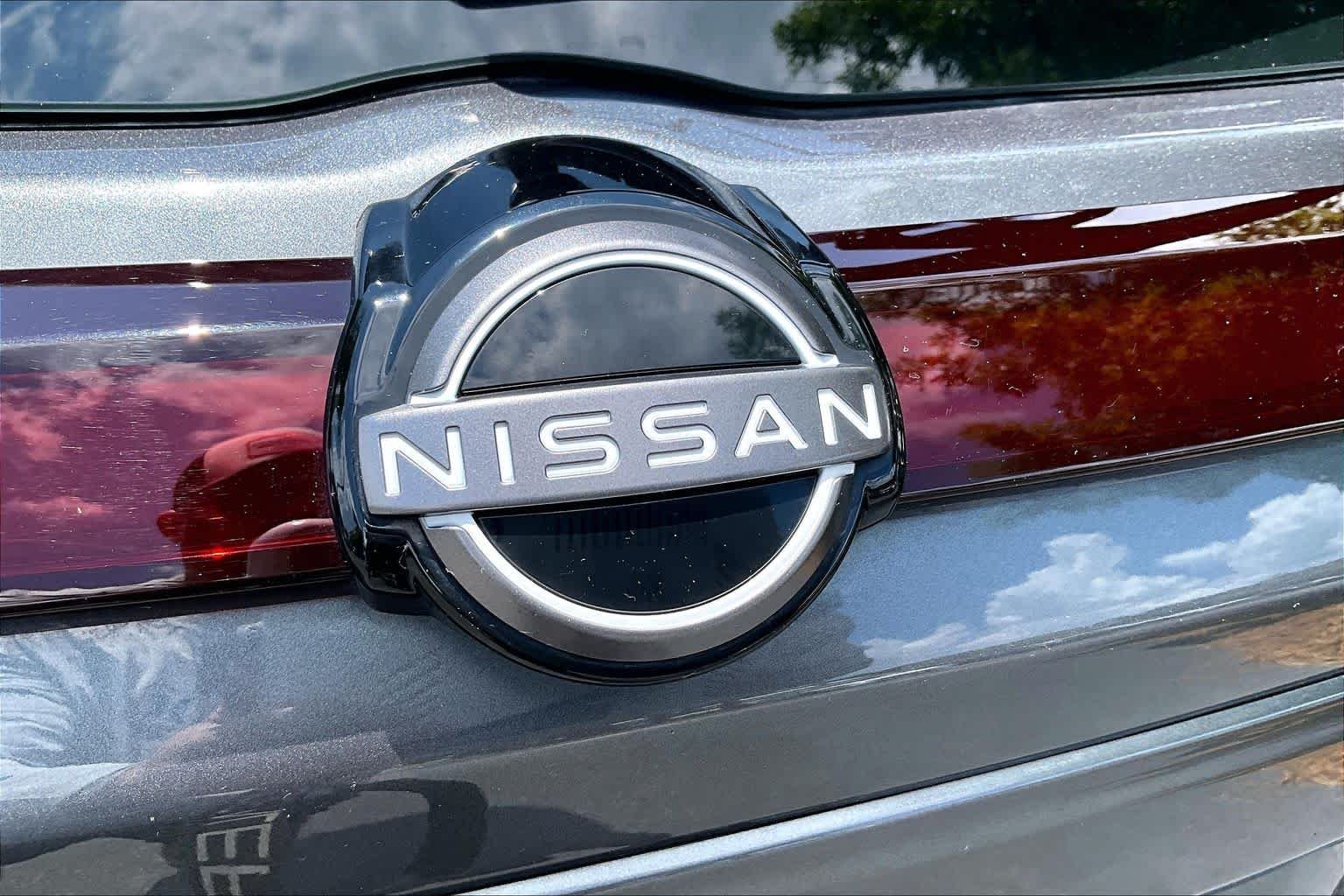Used 2023 Gun Metallic Nissan S image 30