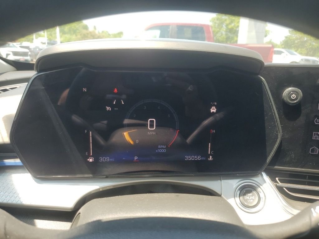 Used 2025 Gray Chevrolet LT image 18