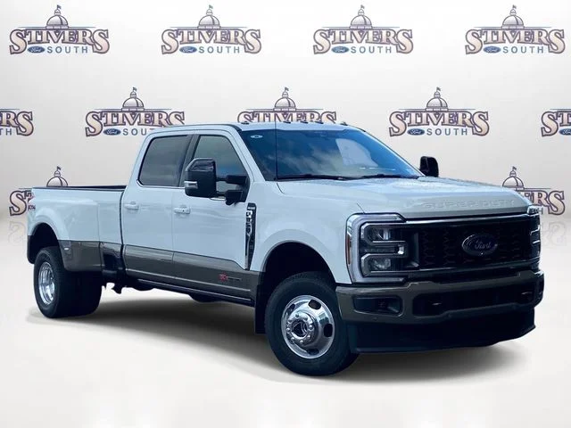 New 2026 Star White Metallic Tri-Coat Ford King Ranch image 1