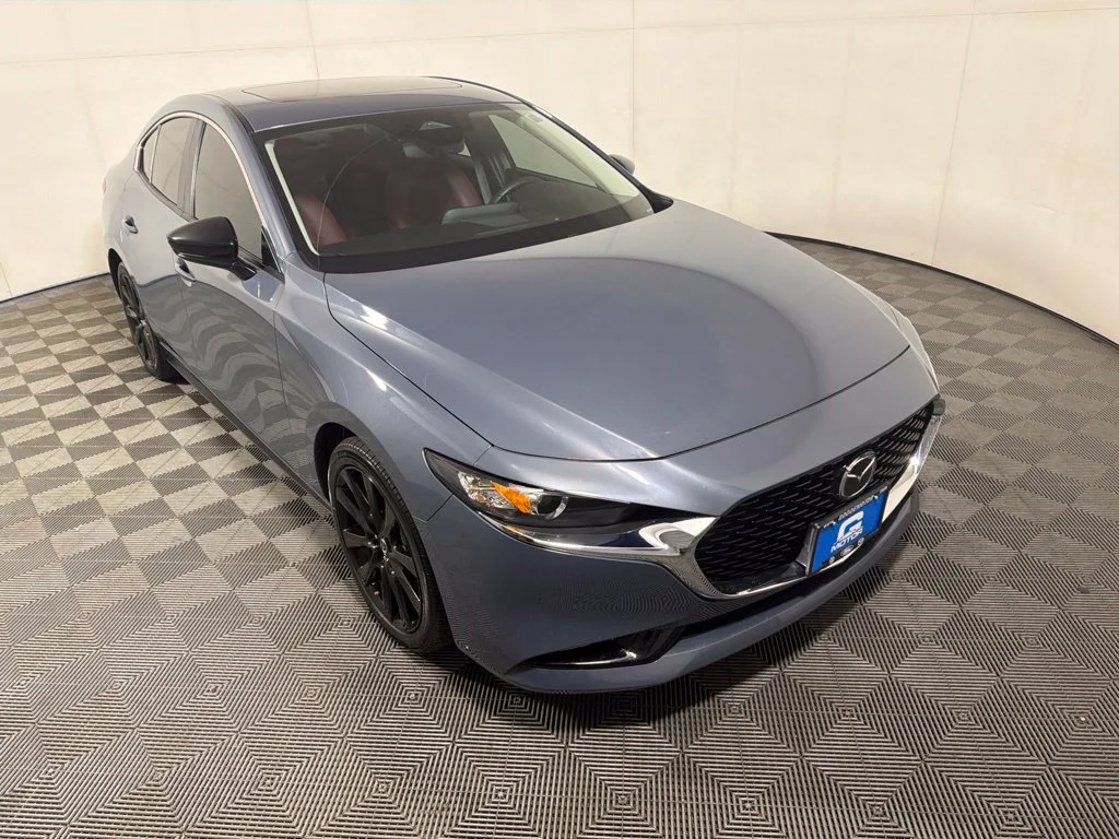 2025 Mazda Mazda3 Carbon Edition