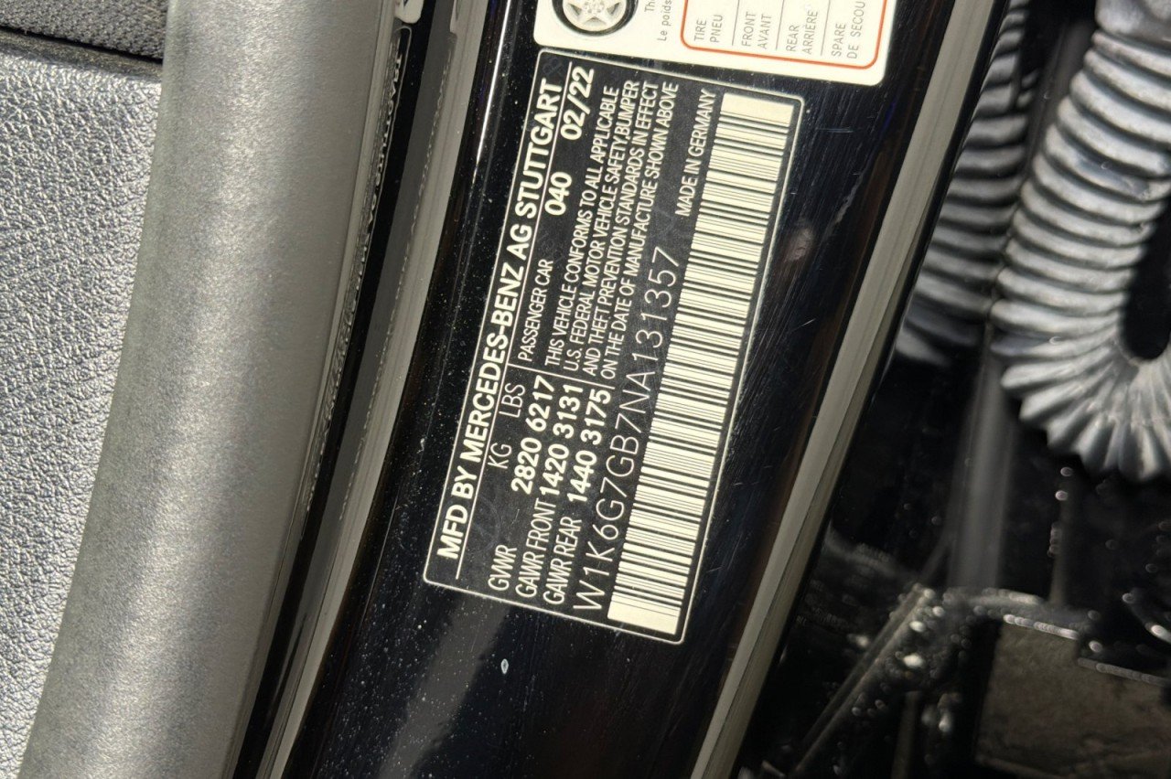 Used 2022 Black Mercedes-Benz S 580 image 27