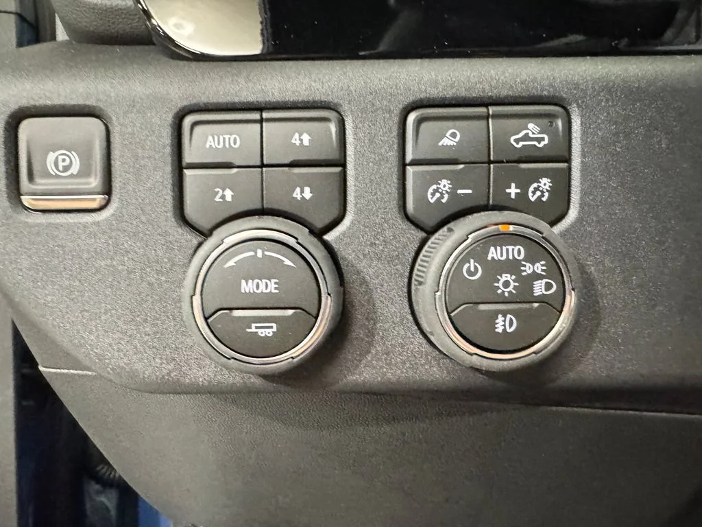2026 Chevrolet Silverado 2500 HD LTZ - Photo 22