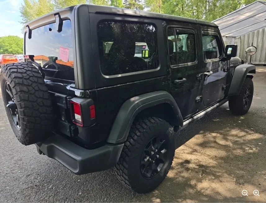 Used 2022 Black Jeep Unlimited Willys image 4