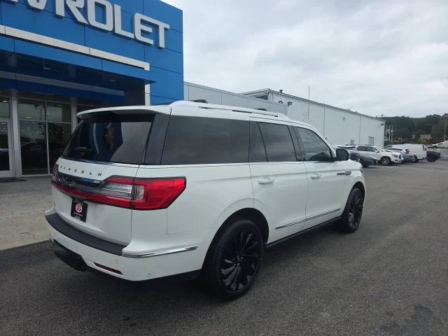 Used 2021 White Lincoln Black Label image 8