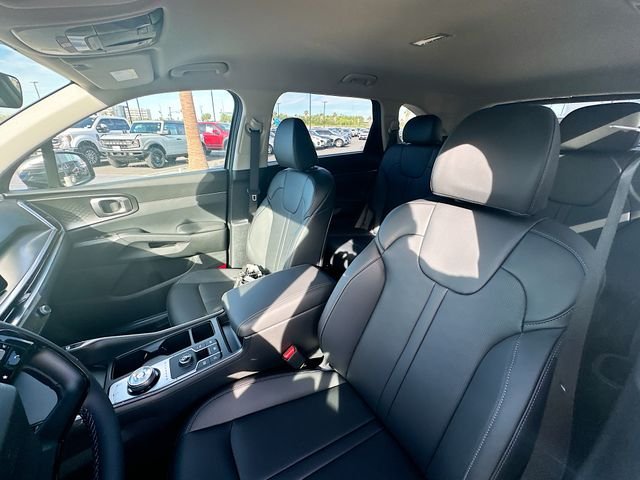 Used 2026 Sand Kia EX image 21