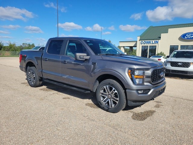 Used 2023 Gray Metallic Ford XL image 22